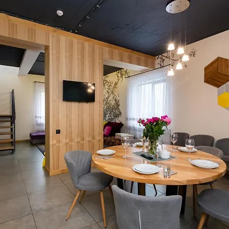 Chalet Good Days Shale 4 км до буковеля Yablunytsya