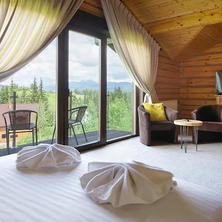 Good Days Shale 4 км до буковеля 샬레 야블루니츠야