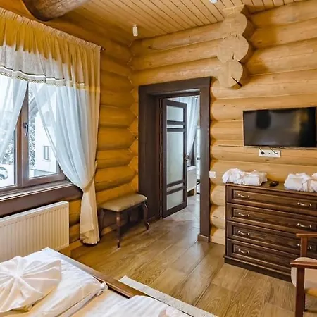 Good Days Shale 4 км до буковеля Chalet