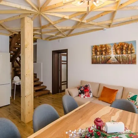 Good Days Shale 4 км до буковеля Chalet *
