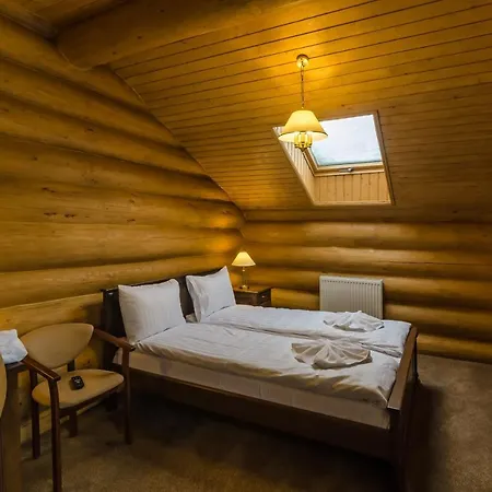 Chalet Good Days Shale 4 км до буковеля Yablunytsya