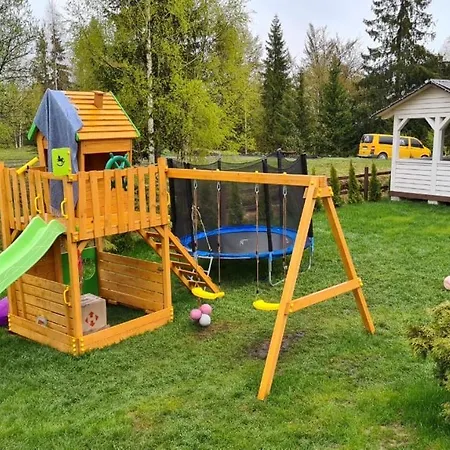 샬레 Good Days Shale 4 км до буковеля 야블루니츠야