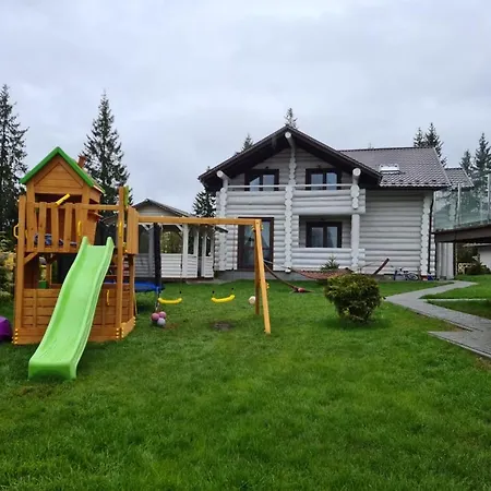 Good Days Shale 4 км до буковеля 샬레 야블루니츠야