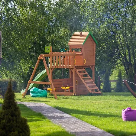 Chalet Good Days Shale 4 км до буковеля Yablunytsya