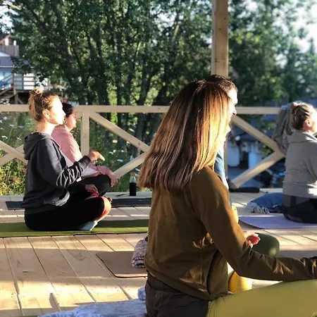 Good Days Shale 4 км до буковеля *