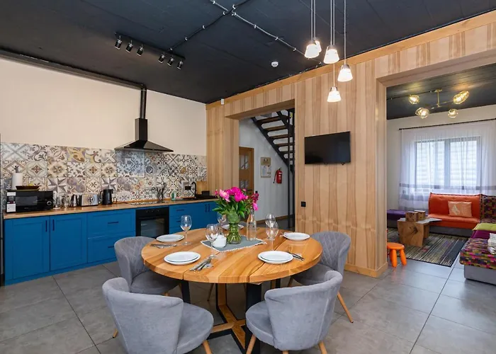 Chalet Good Days Shale 4 км до буковеля Yablunytsya