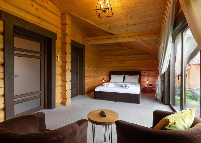 Good Days Shale 4 км до буковеля Chalet *