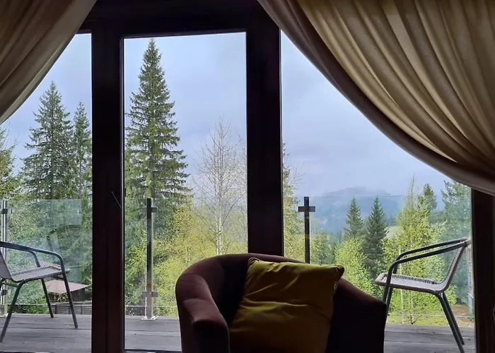 Good Days Shale 4 км до буковеля Chalet
